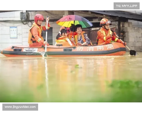 财政部、应急管理部预拨2.2亿元支持七省区市救灾。